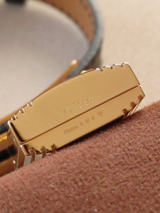 Hermes Kelly Padlock Watch Quartz 18k Yellow Gold Black Dial Leather Bracelet main image 10